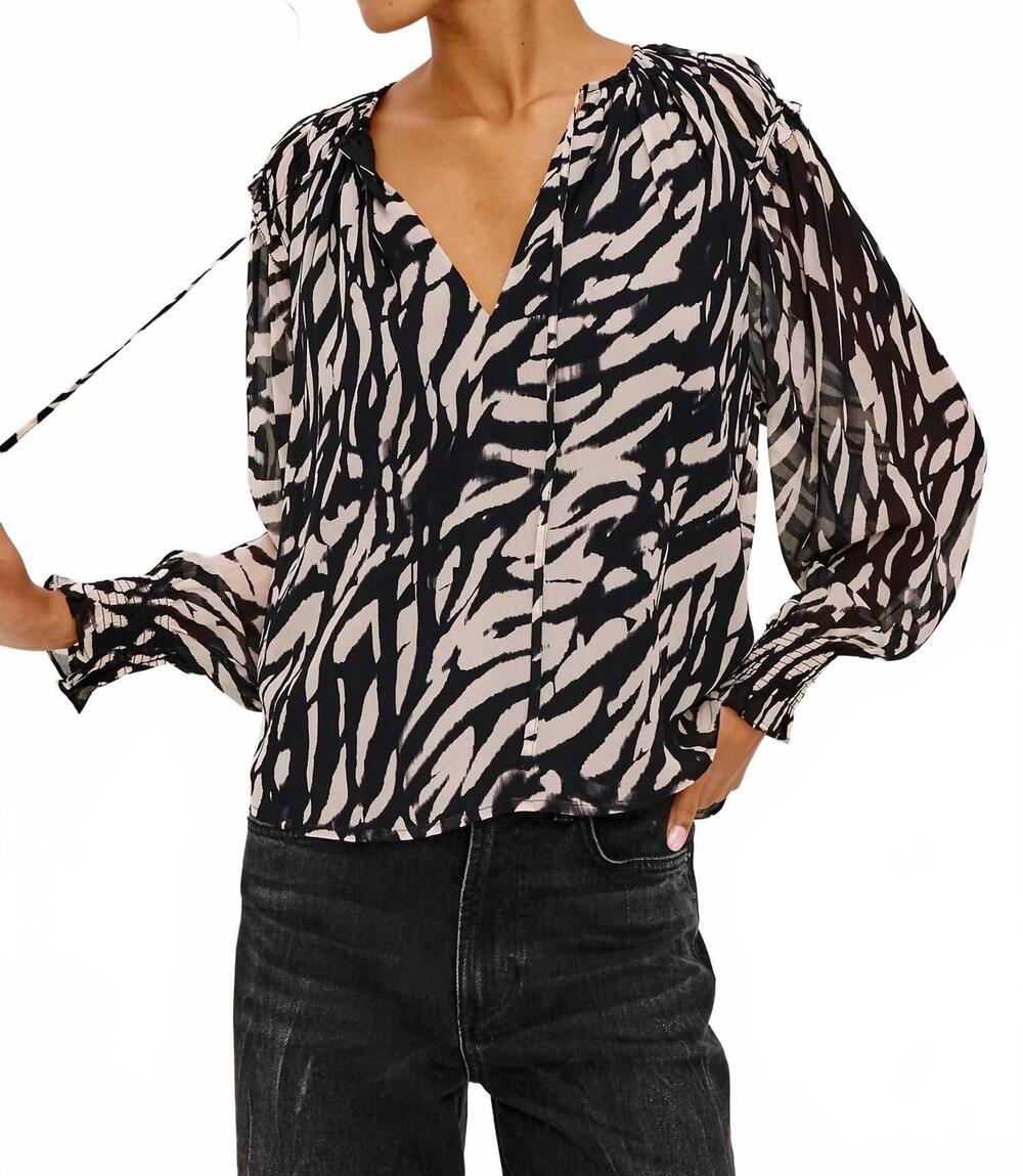NEW RAILS mirna long sleeve top in ivory tiger stripe